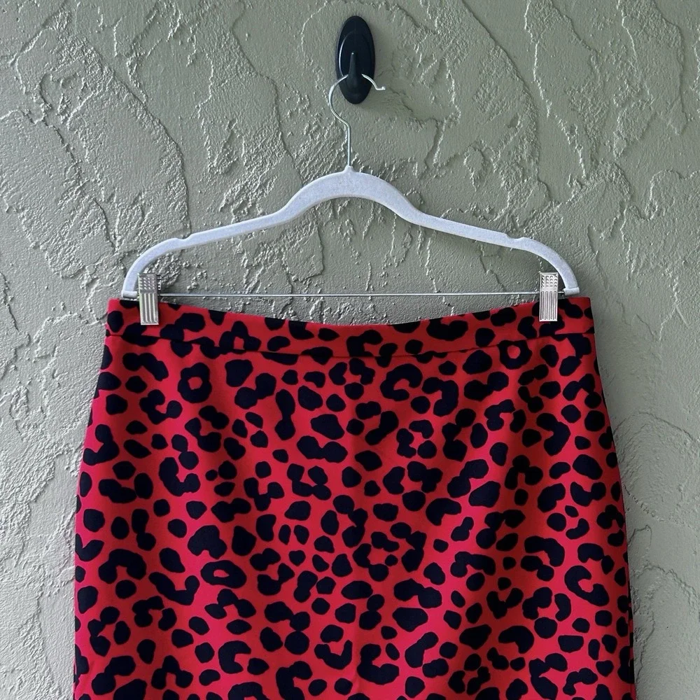Ann Taylor Women's 14 Red Black Multi Animal Leopard Flounce Pencil Skirt NWOT